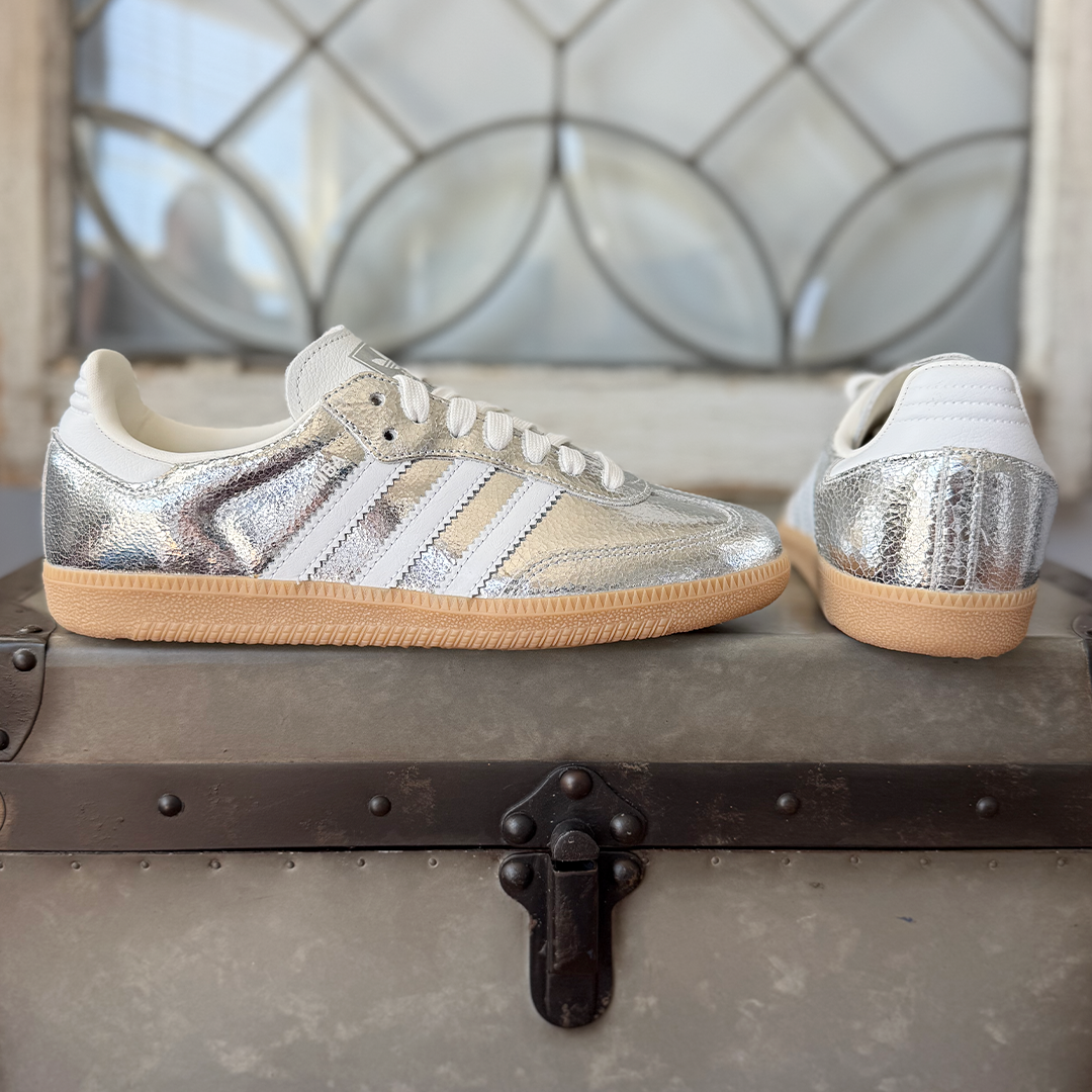 AD Samba - Baskets OG pour femmes en cuir argenté métallisé craquelé